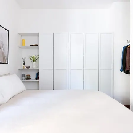 Boutique With Private Parking Apartment Vicenza